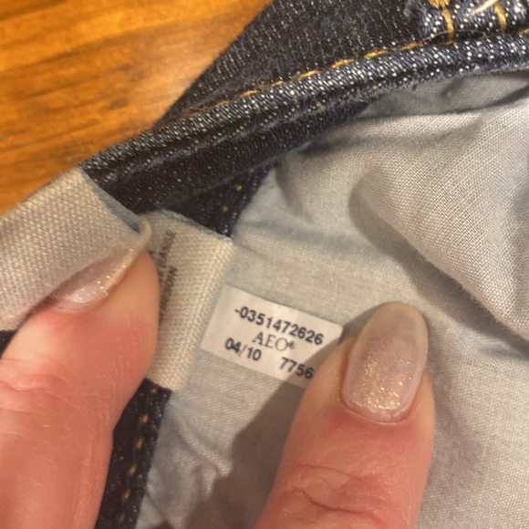 American eagle stretch skinny Jean size 14. Like new!! - Picture 6 of 6